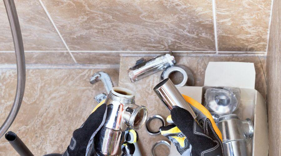Professional gutter cleaning in Imperial, MO